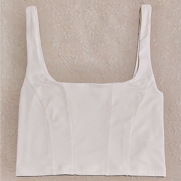 NEW forever21 white, sculpted, cropped tank top - Picture 1 of 1